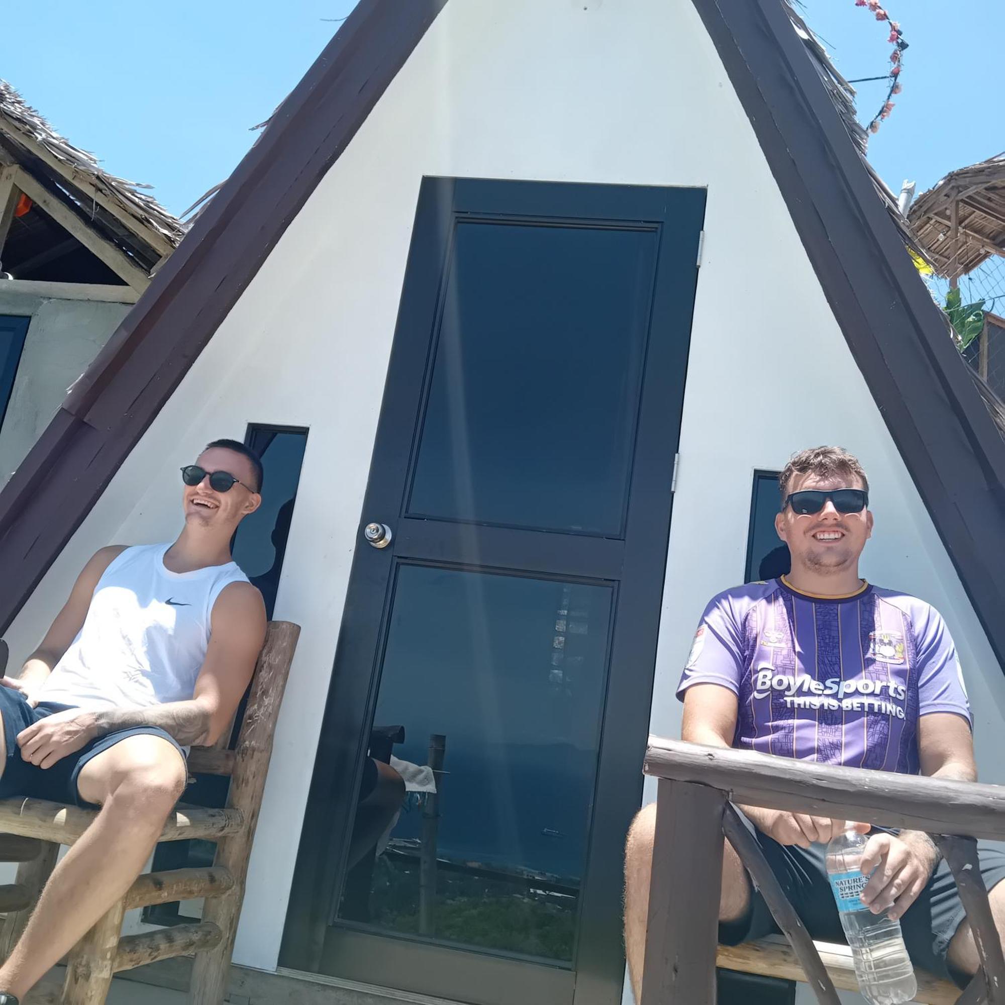 Thornton'S Sea View Cafe & Guesthouse Siquijor Zewnętrze zdjęcie