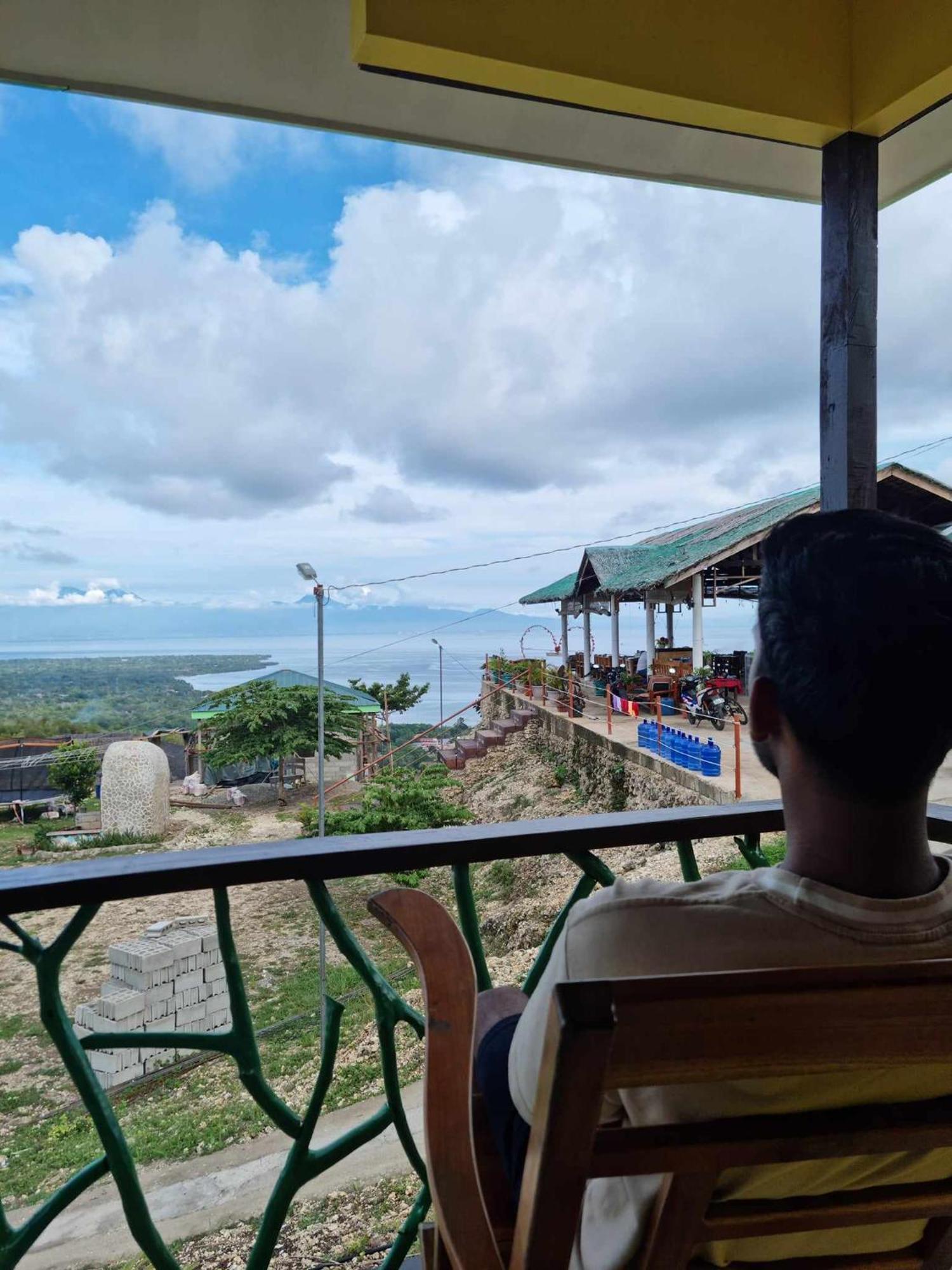 Thornton'S Sea View Cafe & Guesthouse Siquijor Zewnętrze zdjęcie